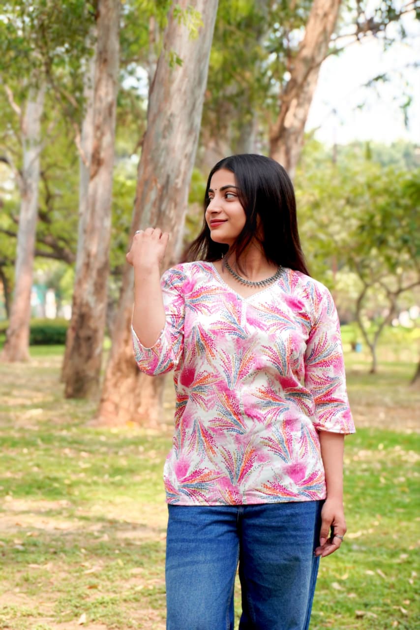 Women’s Floral Short Kurti Top – Casual Daily Wear | Soft Cotton | 3/4 Sleeve