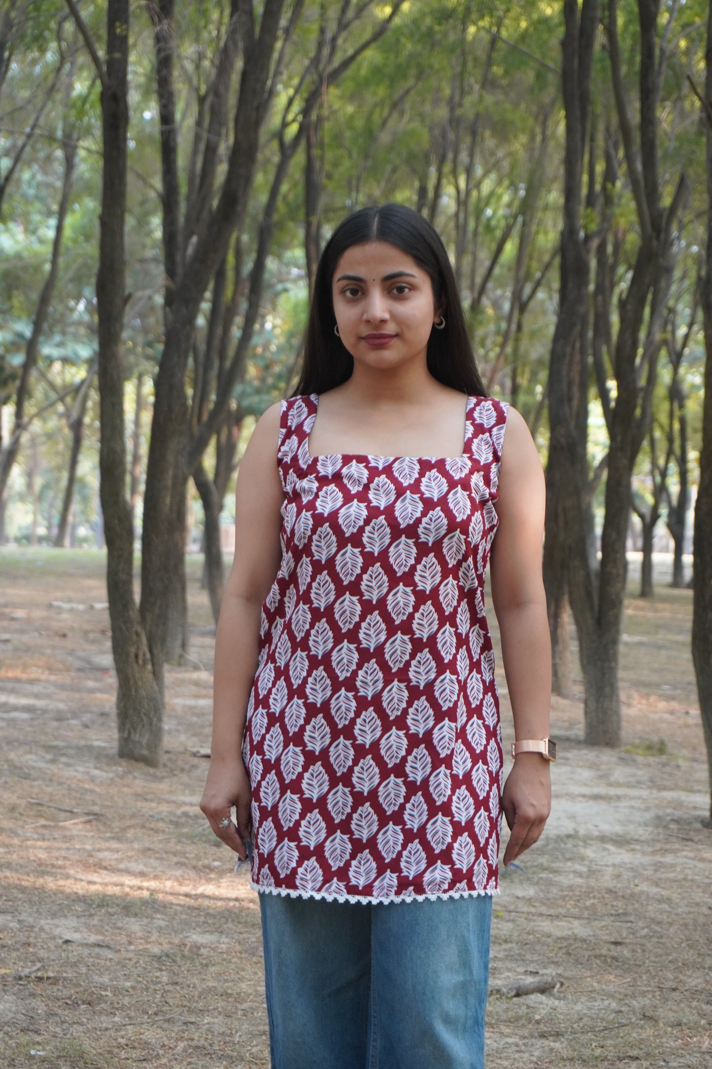 Maroon Leaf Print Sleeveless Short Kurti