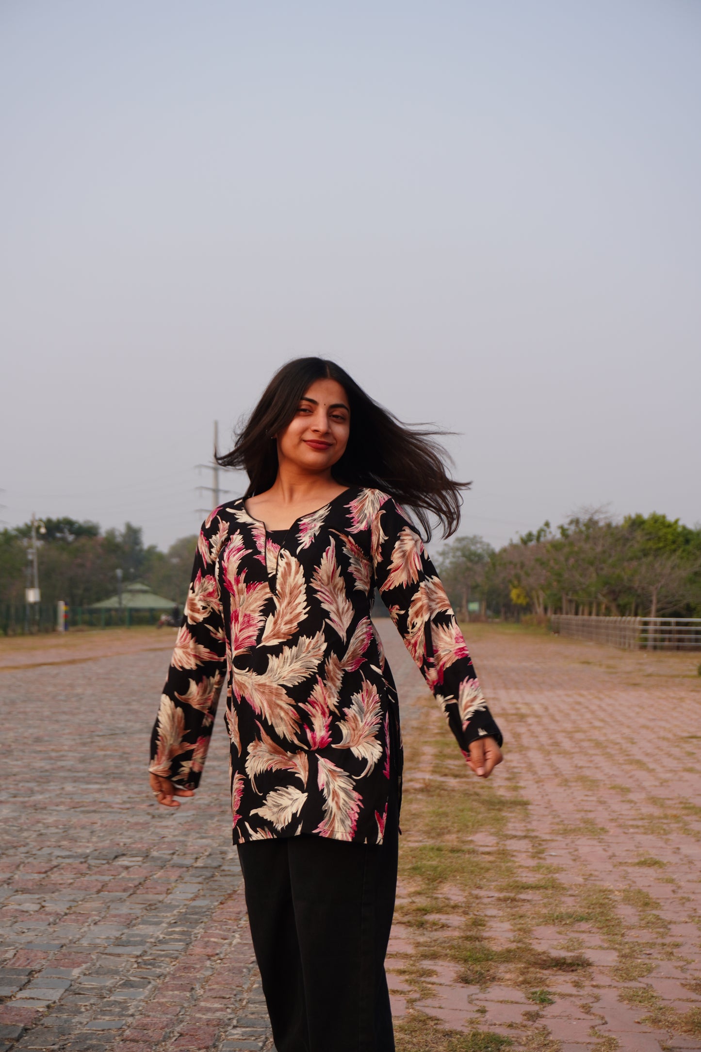 Black & White Feather Print Short Kurti