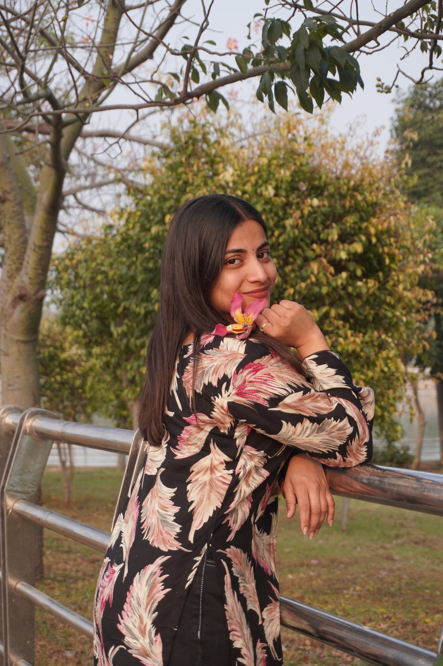 Black & White Feather Print Short Kurti