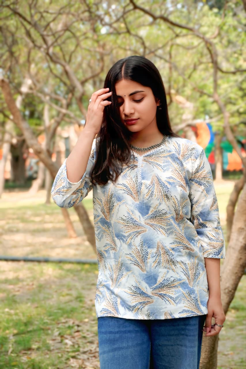 Women’s Floral Short Kurti Top – Casual Daily Wear | Soft Cotton | 3/4 Sleeve